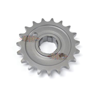 Triumph 650cc, 19-Tooth, UK-Made, Countershaft Sprocket 57-1918 
