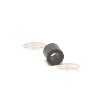 RUBBER/ ODDIE STUD SHORT 68-9226 